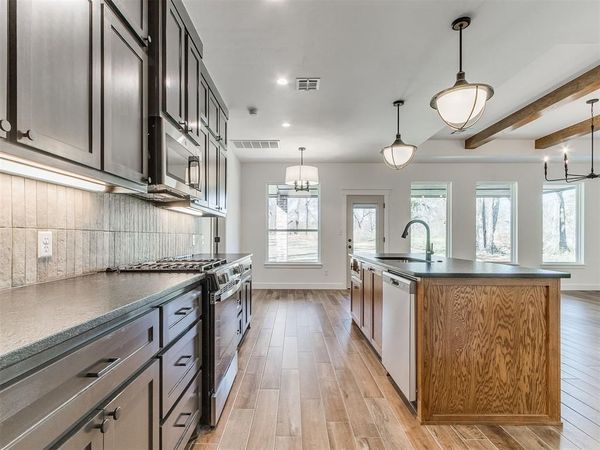 113 W 4th Street, Arcadia, OK 73007