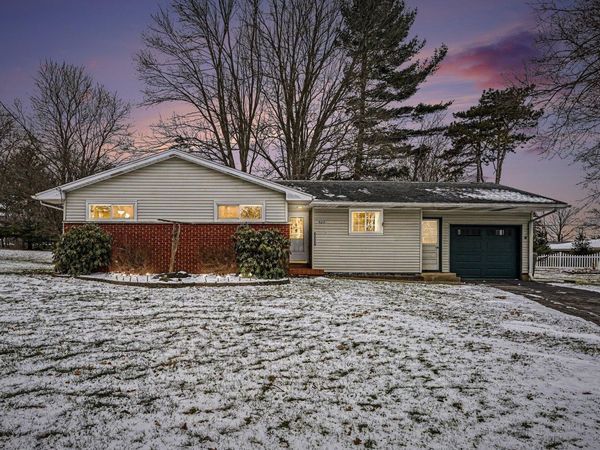 529 Hill Road Court, Marshall, MI 49068