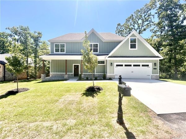 14 Kentallen Lane, Bella Vista, AR 72715