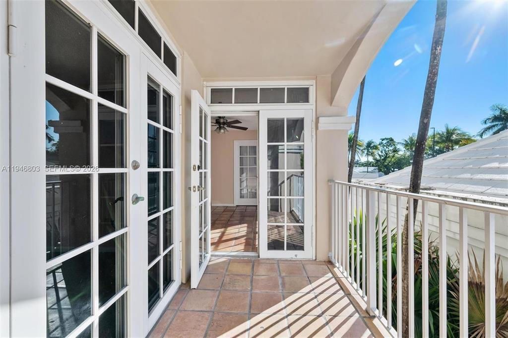 1280 S Alhambra Circle, Unit 2211, Coral Gables, FL 33146 Photo