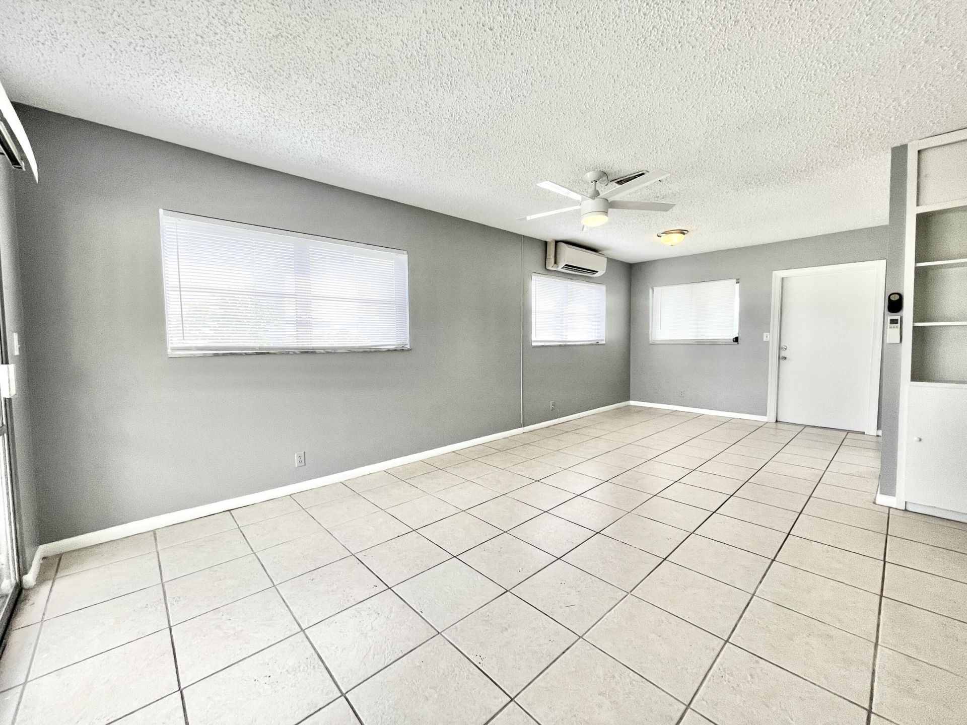1021 Crystal Lake Drive, Unit 315, Deerfield Beach, FL 33064 Photo