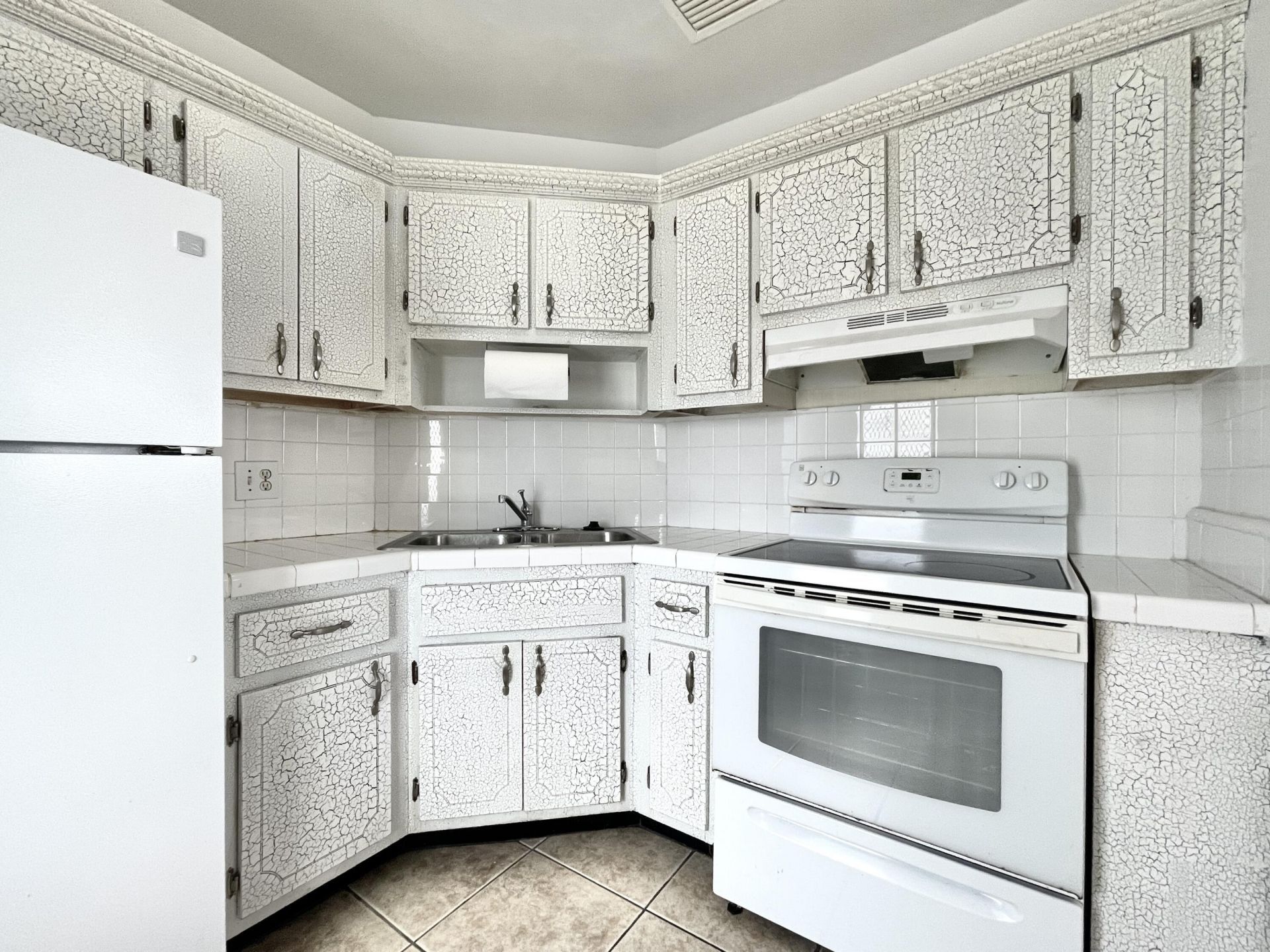 1021 Crystal Lake Drive, Unit 315, Deerfield Beach, FL 33064 Photo