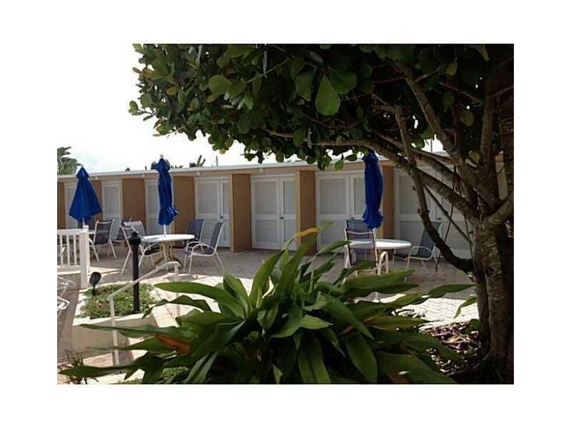 2220 NE 68th Street, Unit 1023, Fort Lauderdale, FL 33308 Photo