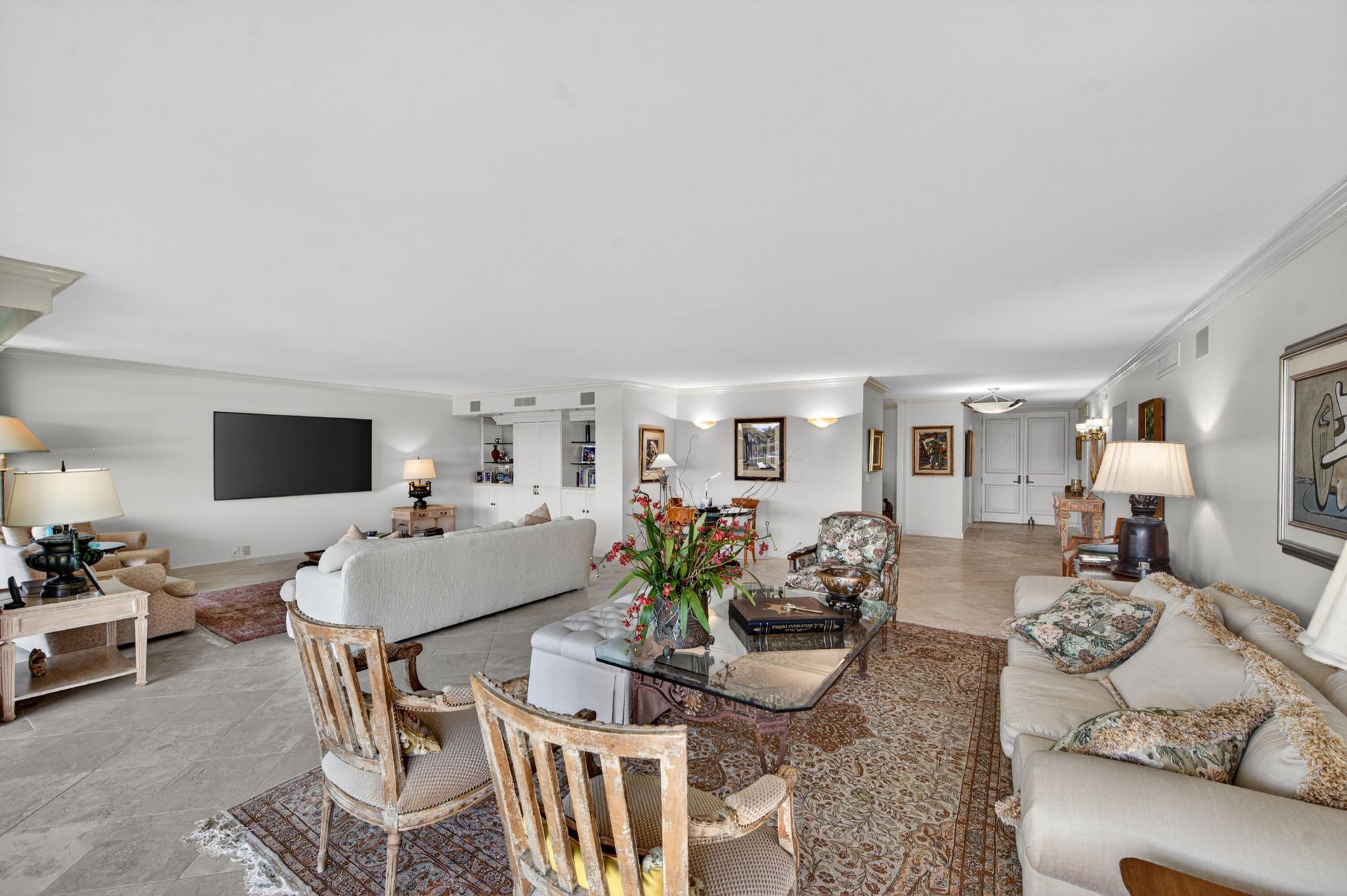 5500 Collins Avenue, Unit 302, Miami Beach, FL 33140 Photo