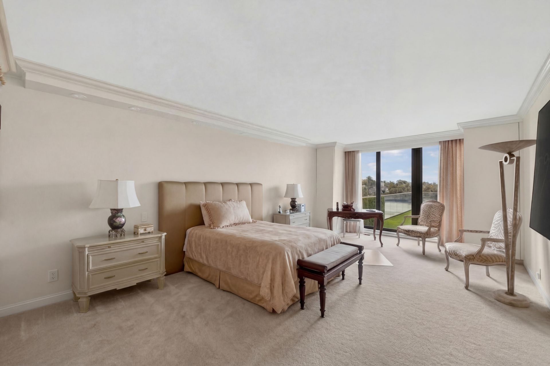 5500 Collins Avenue, Unit 302, Miami Beach, FL 33140 Photo