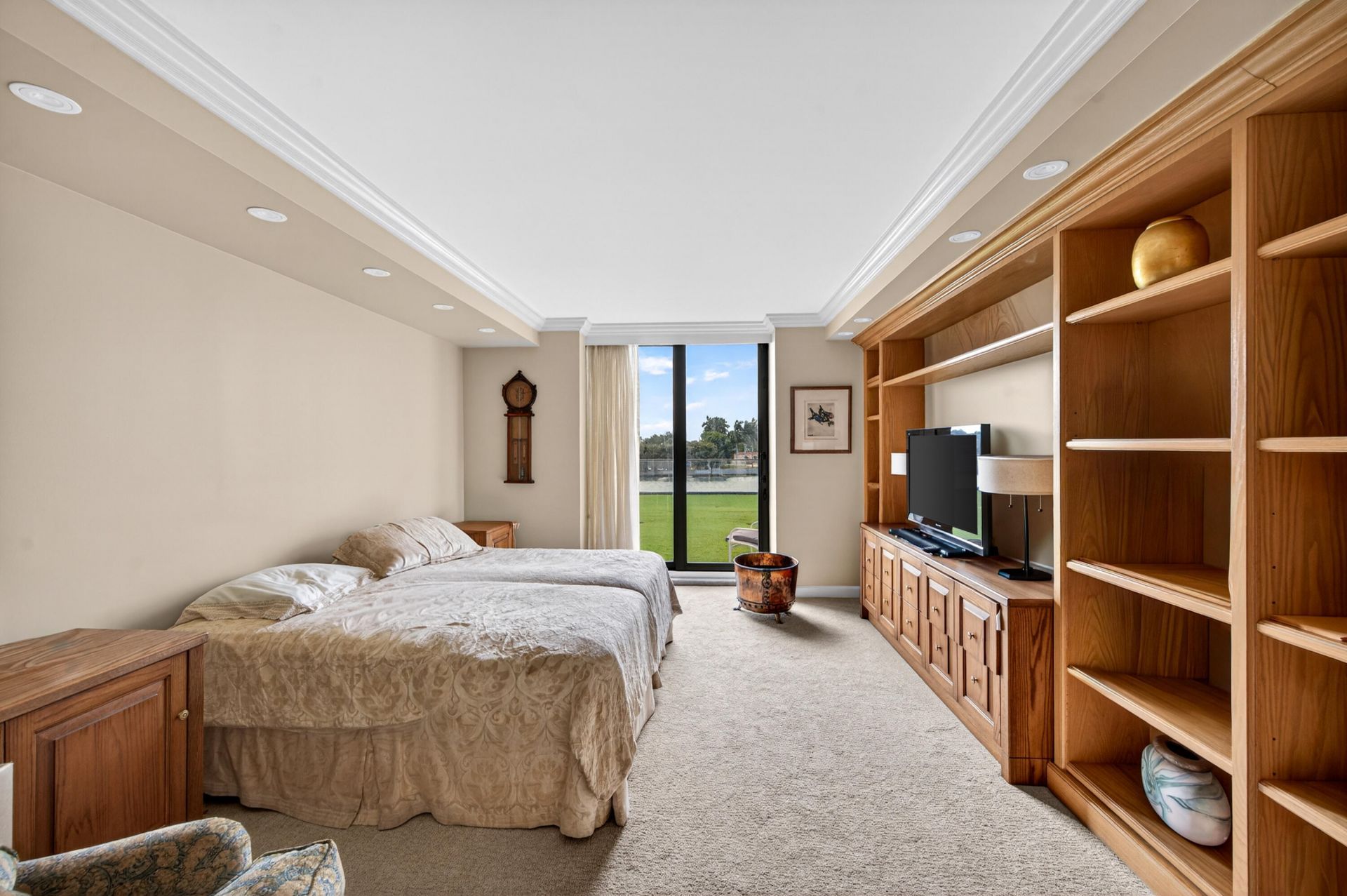 5500 Collins Avenue, Unit 302, Miami Beach, FL 33140 Photo