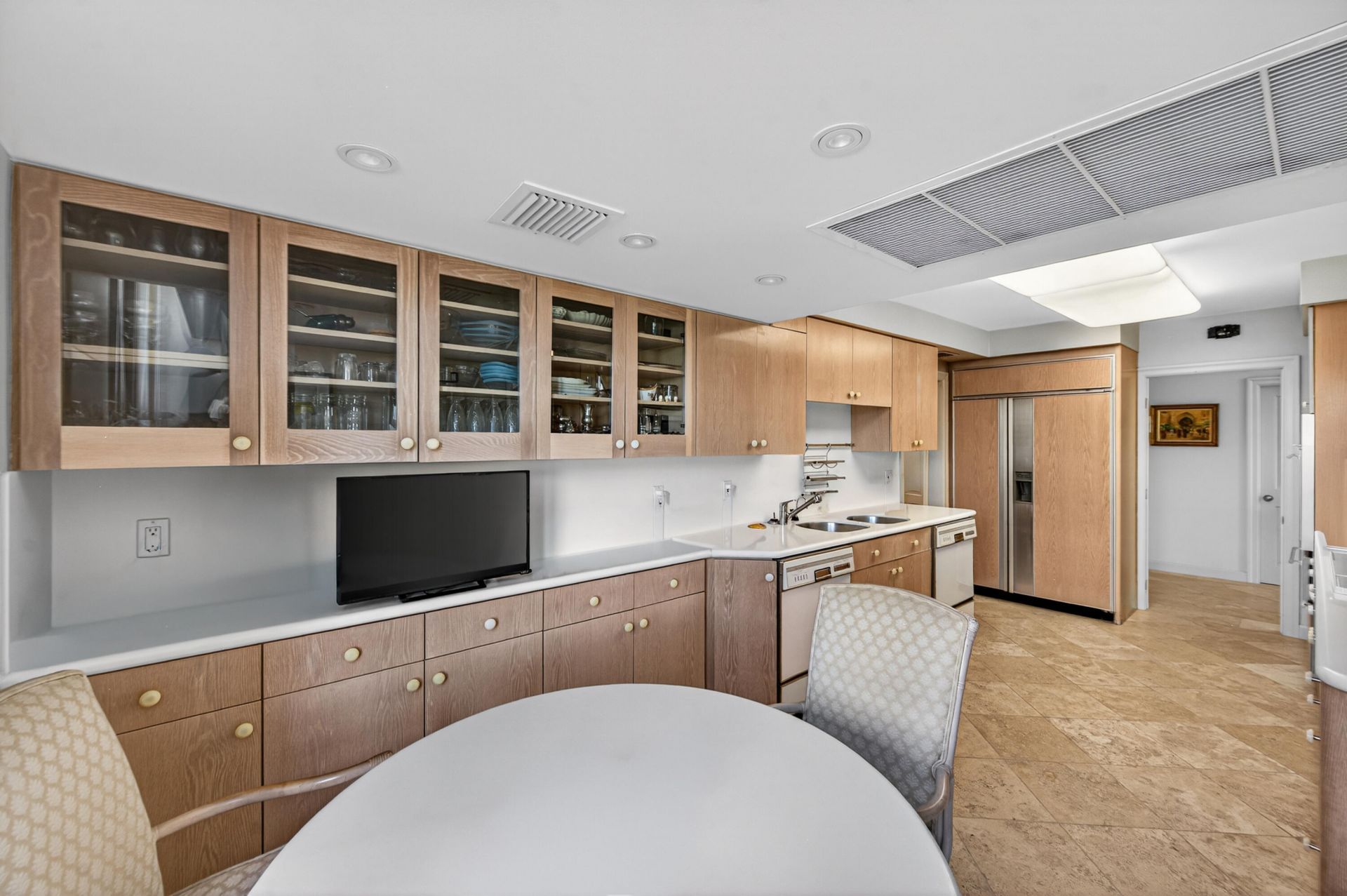 5500 Collins Avenue, Unit 302, Miami Beach, FL 33140 Photo