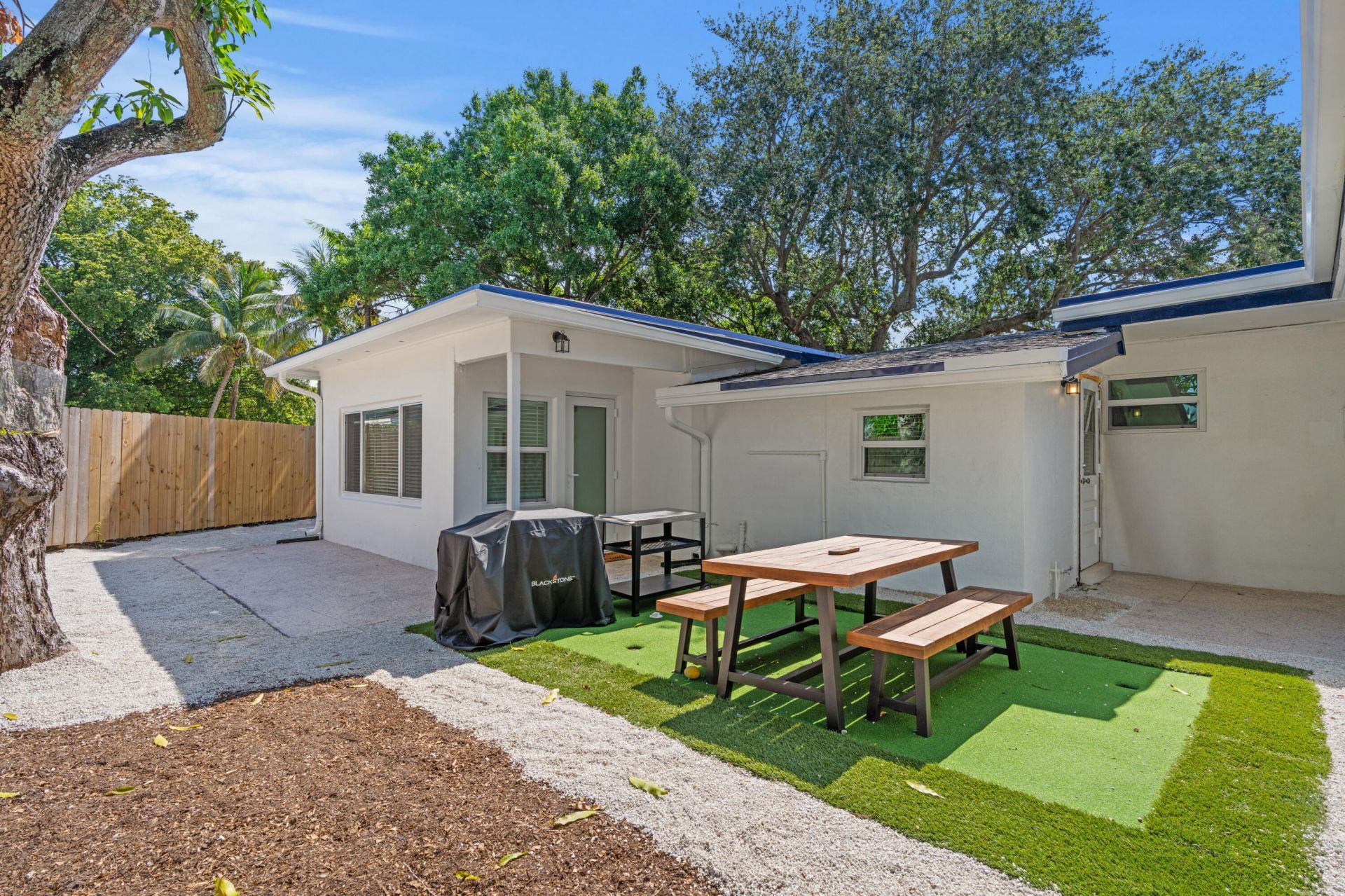 1517 NW 12th Avenue, Fort Lauderdale, FL 33311 Photo