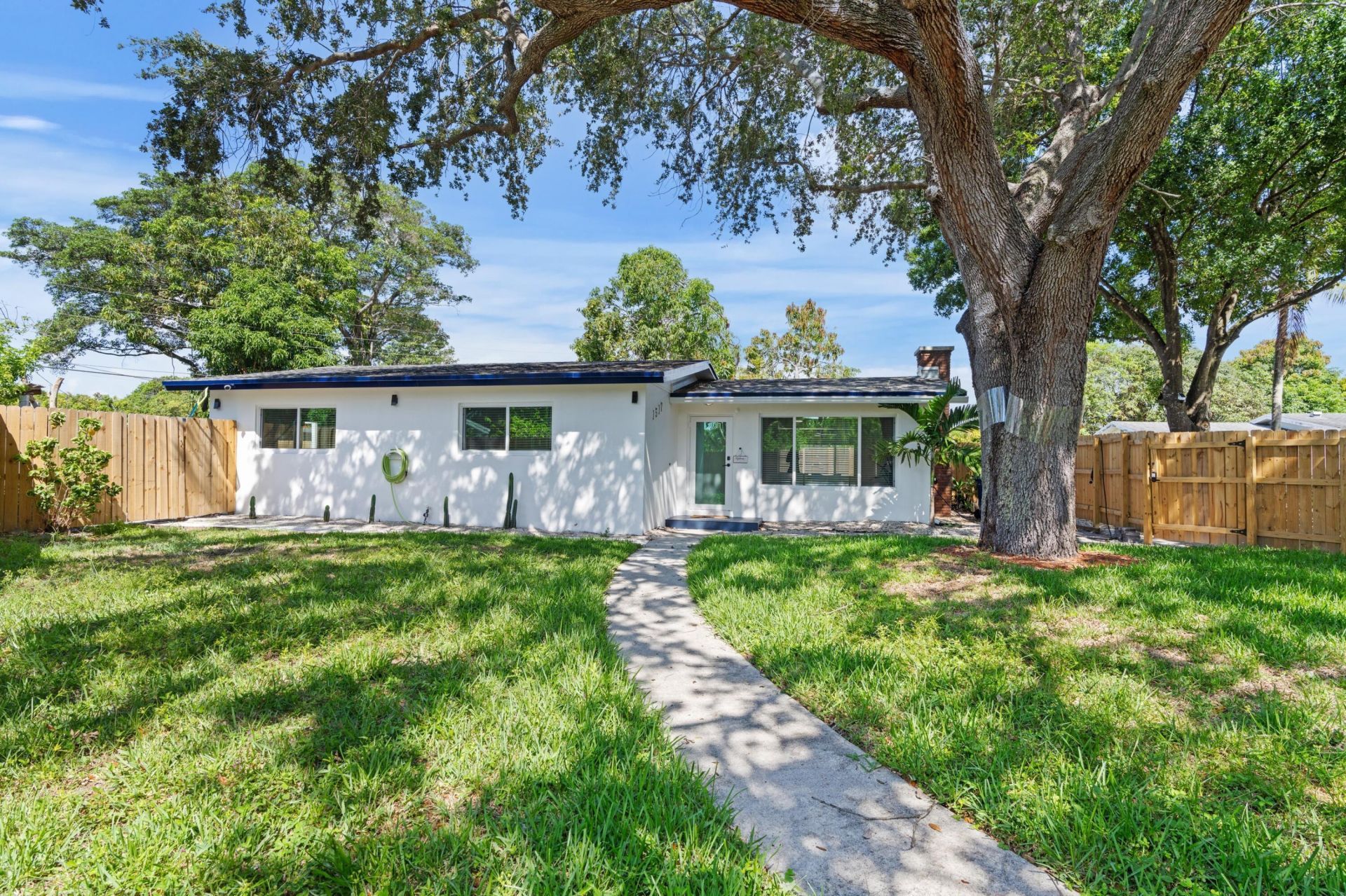 1517 NW 12th Avenue, Fort Lauderdale, FL 33311 Photo