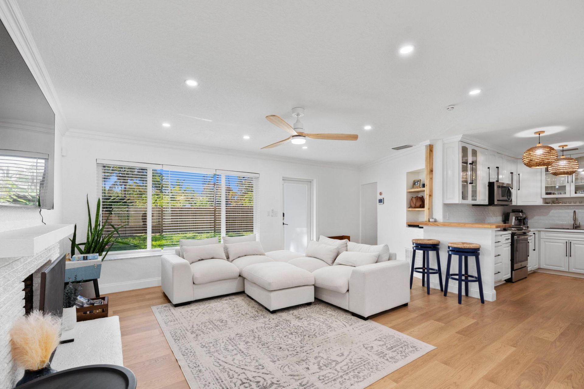 1517 NW 12th Avenue, Fort Lauderdale, FL 33311 Photo