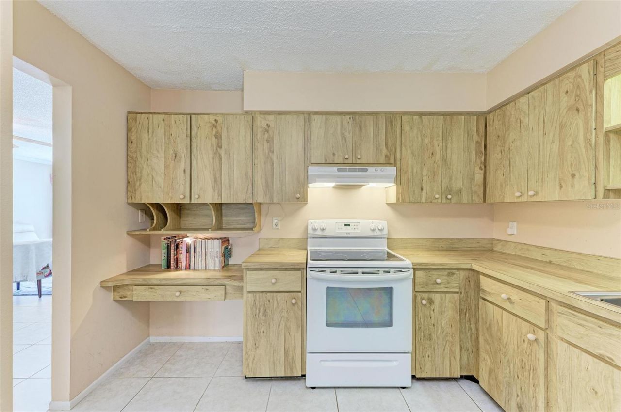 3405 Tallywood Lane, Unit 7130, Sarasota, FL 34237 Photo