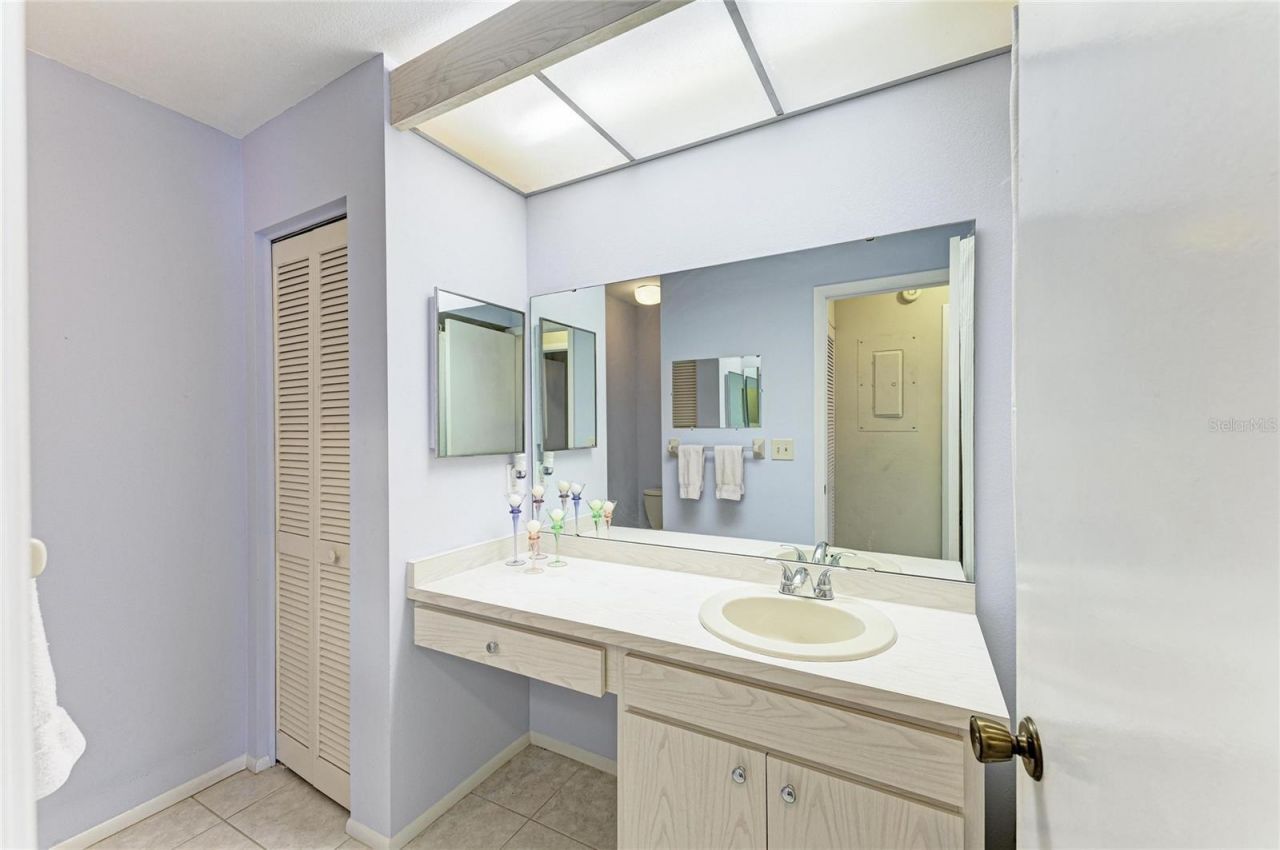3405 Tallywood Lane, Unit 7130, Sarasota, FL 34237 Photo