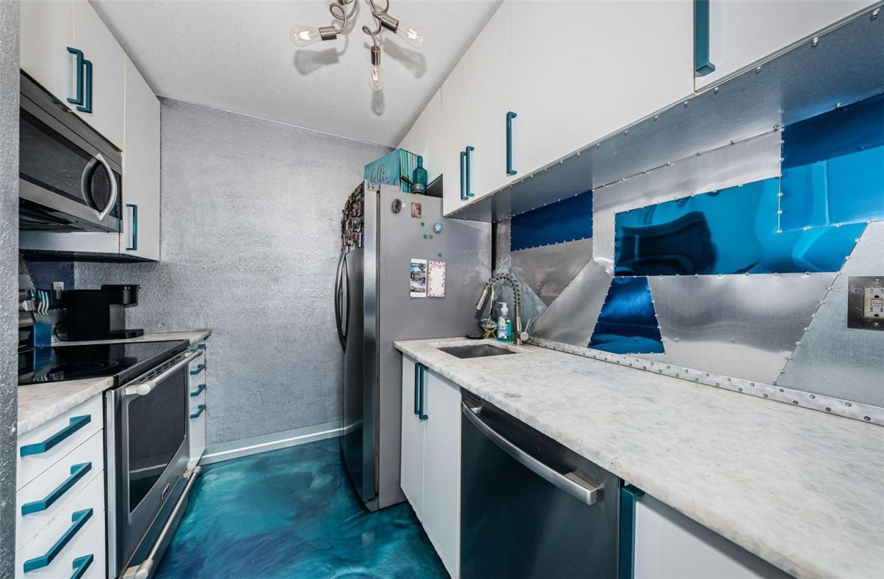 5011 Starfish Drive Se, Unit C, Saint Petersburg, FL 33705 Photo