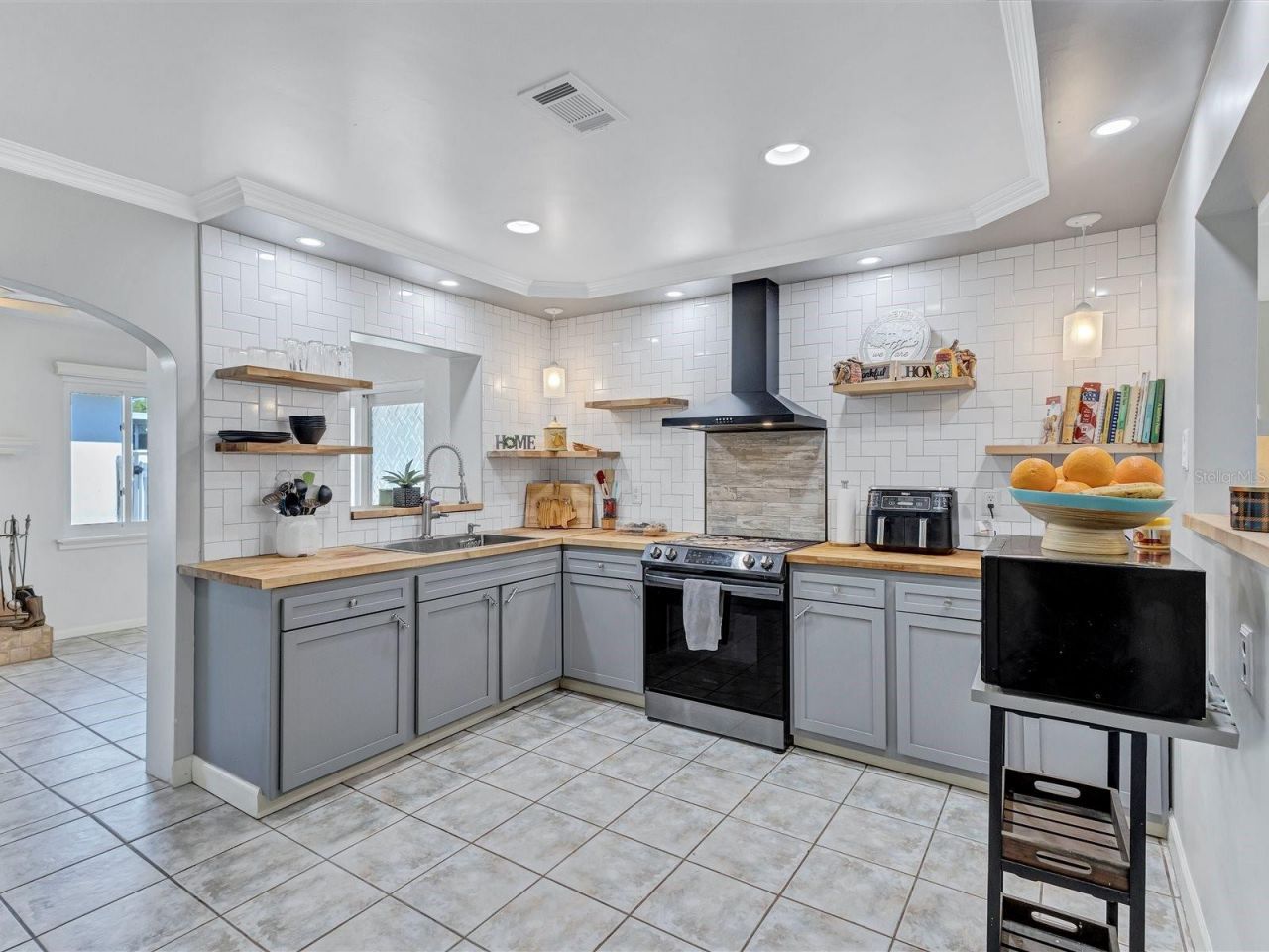 4451 14th Avenue N, Saint Petersburg, FL 33713 Photo