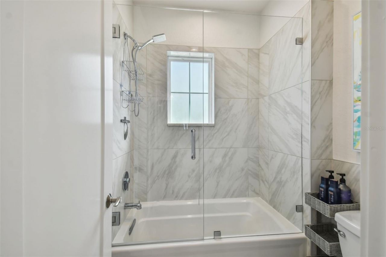 4835 W Bay Villa Avenue, Tampa, FL 33611 Photo