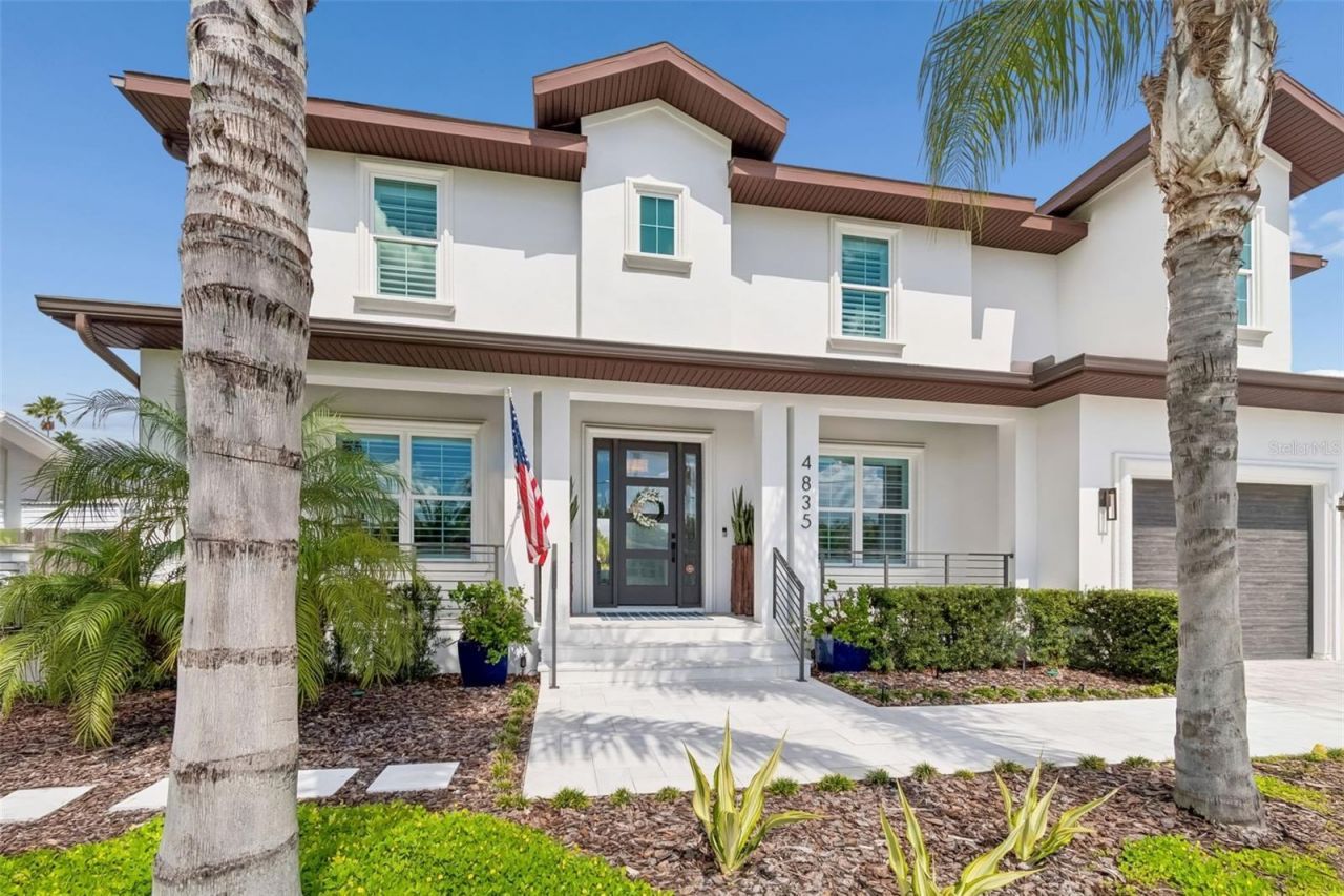 4835 W Bay Villa Avenue, Tampa, FL 33611 Photo