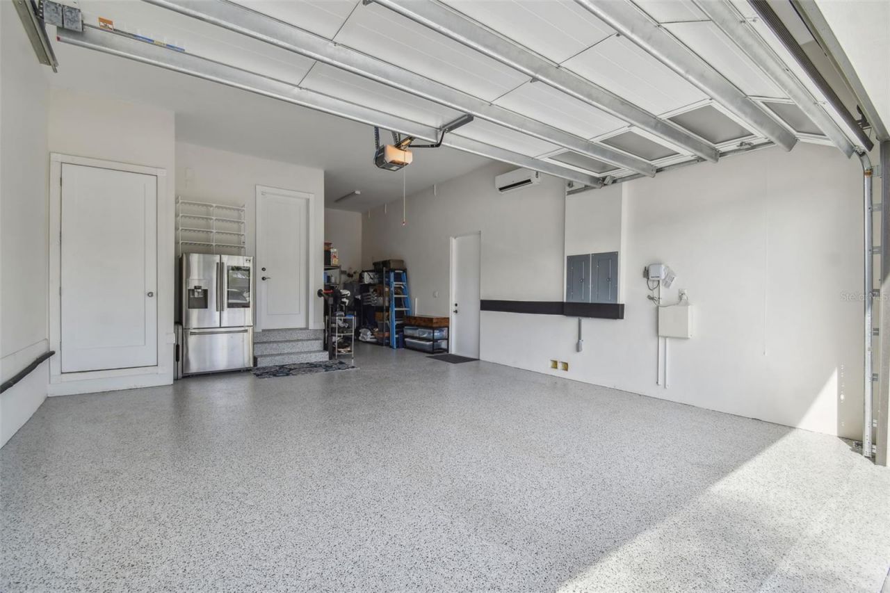 4835 W Bay Villa Avenue, Tampa, FL 33611 Photo