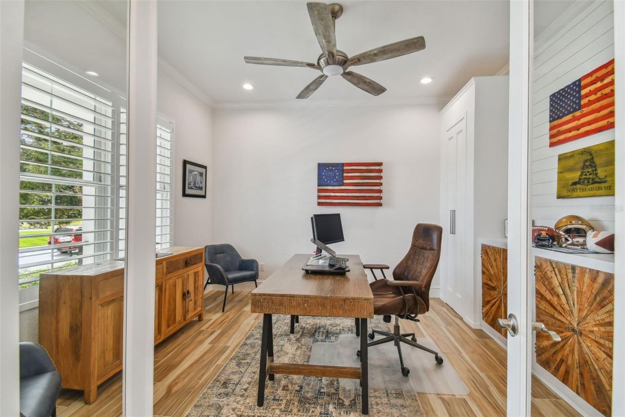 4835 W Bay Villa Avenue, Tampa, FL 33611 Photo