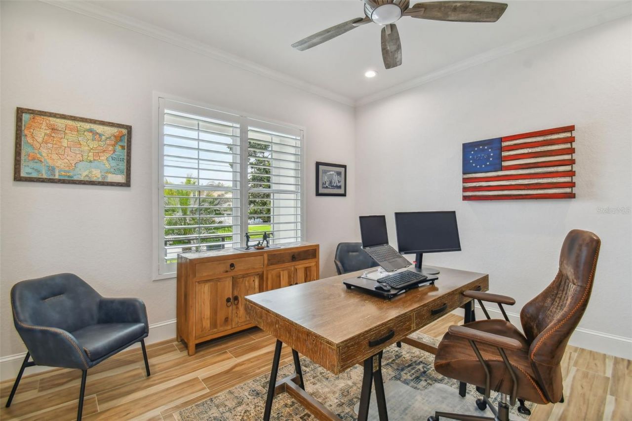 4835 W Bay Villa Avenue, Tampa, FL 33611 Photo