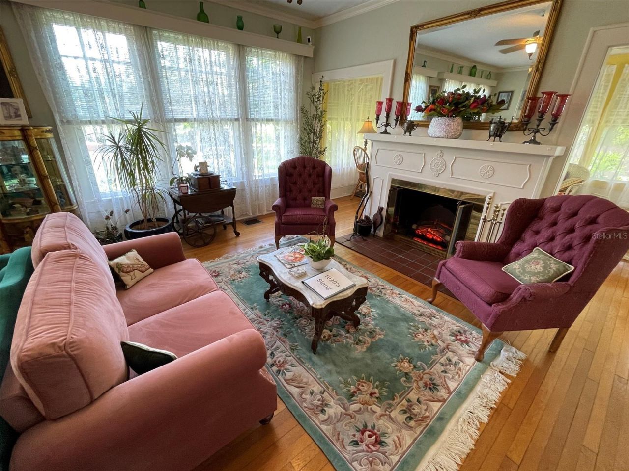 347 E 3rd Avenue, Mount Dora, FL 32757 Photo