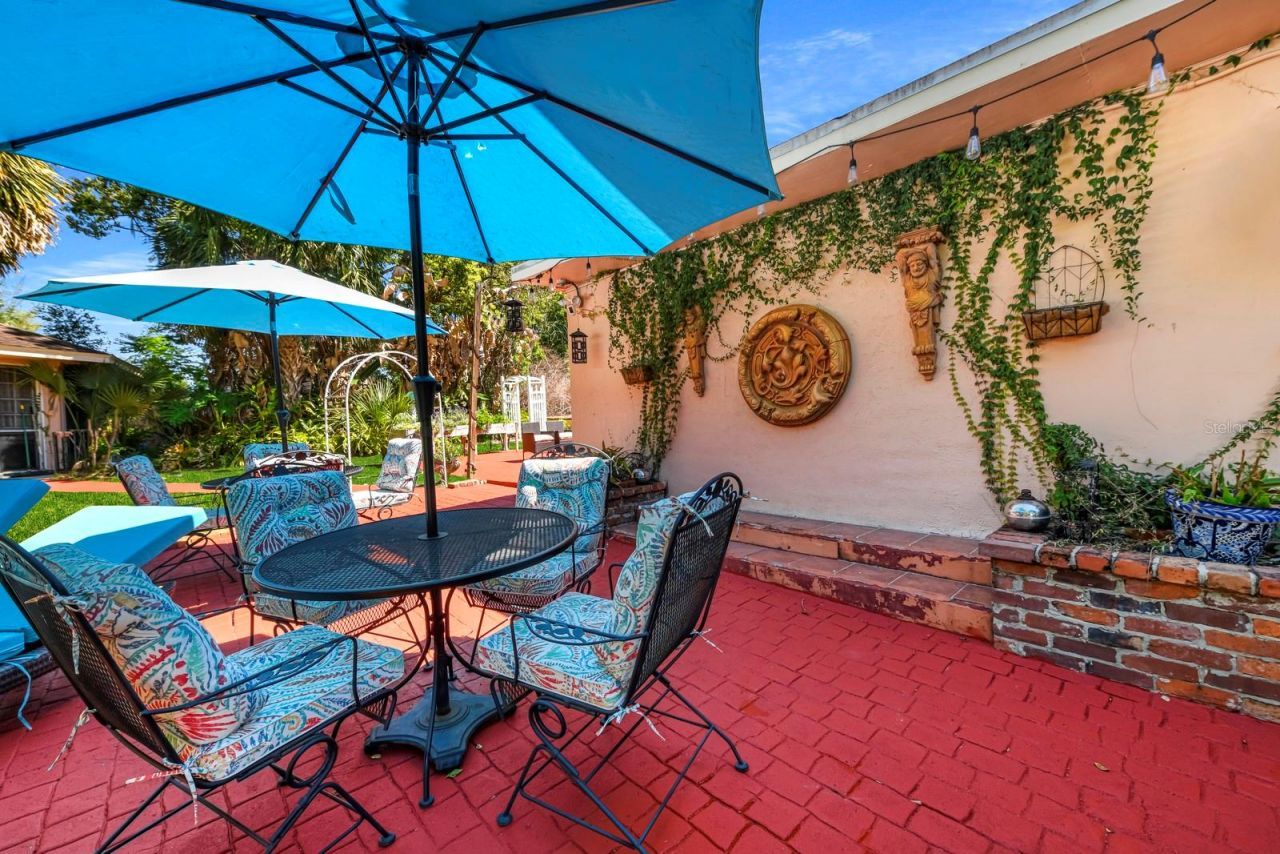 347 E 3rd Avenue, Mount Dora, FL 32757 Photo