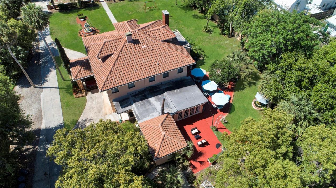 347 E 3rd Avenue, Mount Dora, FL 32757 Photo