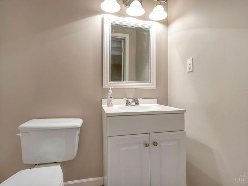 7880 Austin Ridge Drive, Cincinnati, OH 45247 Photo 32