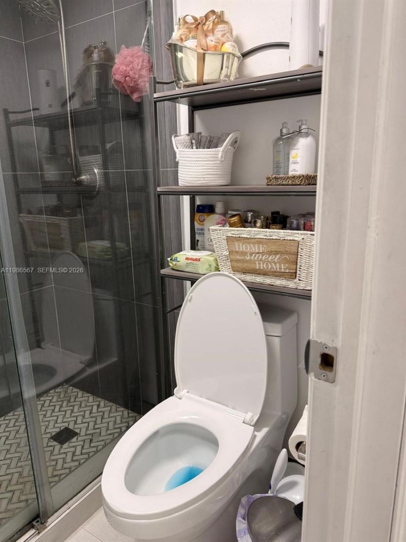 6425 W 27th Ct, Unit 102-6, Hialeah, FL 33016 Photo