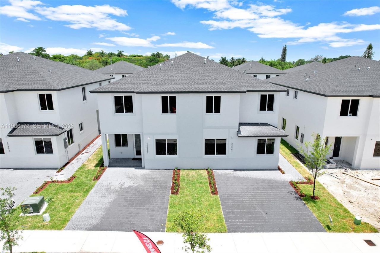 22555 SW 125th Ave , Miami, FL 33170 Photo