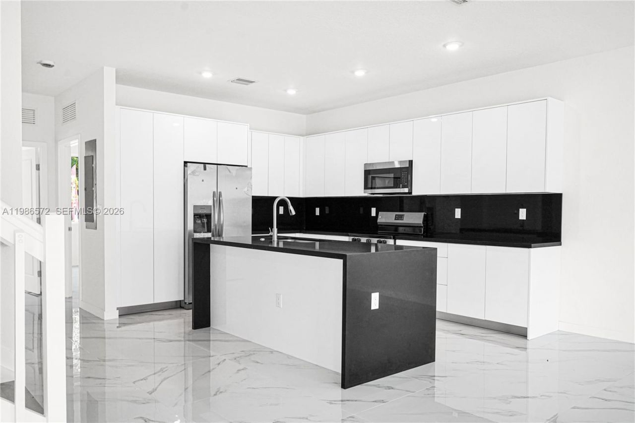 22555 SW 125th Ave , Miami, FL 33170 Photo