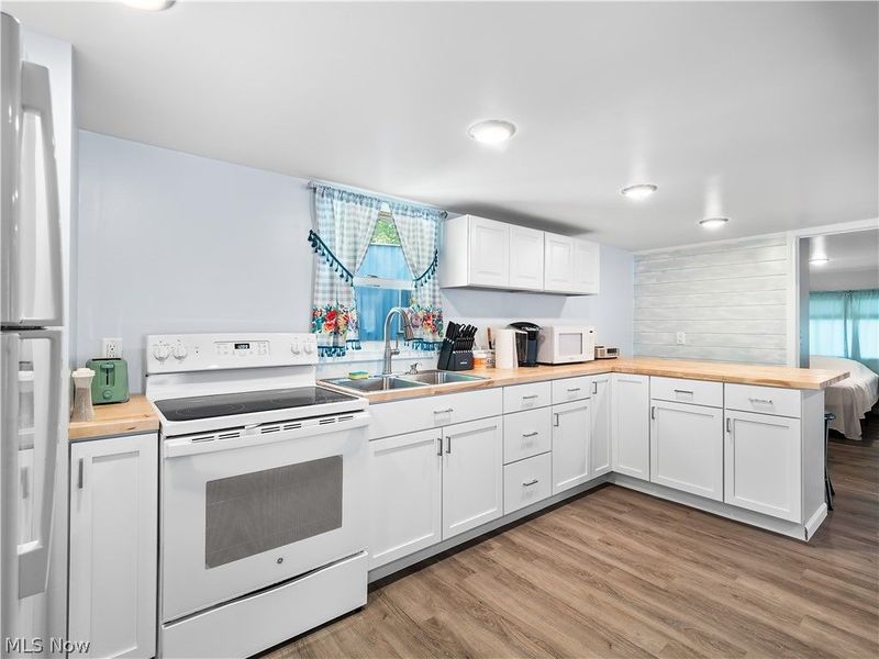 7401 E Harbor Road, Unit 33, Marblehead, OH 43440 Photo 11