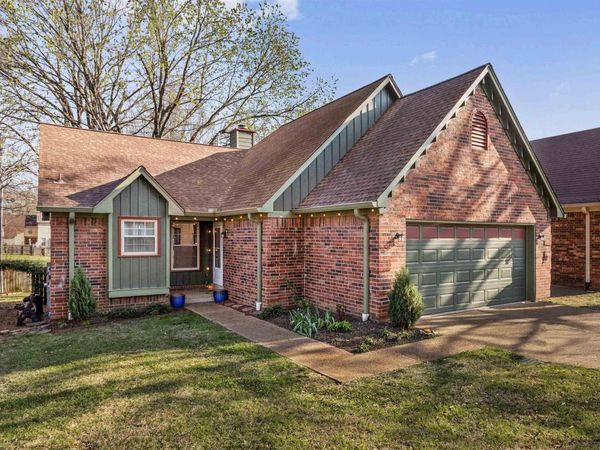 382 BOOTH LN, Collierville, TN 38017