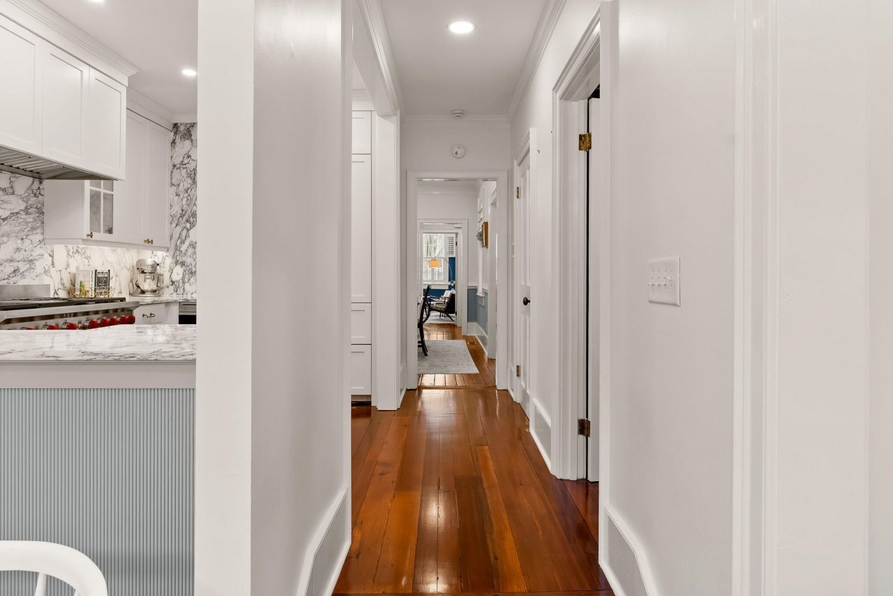 17 Anson Street Photo 11