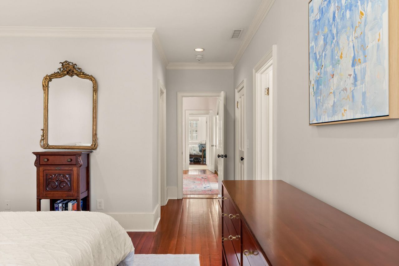 17 Anson Street Photo 32