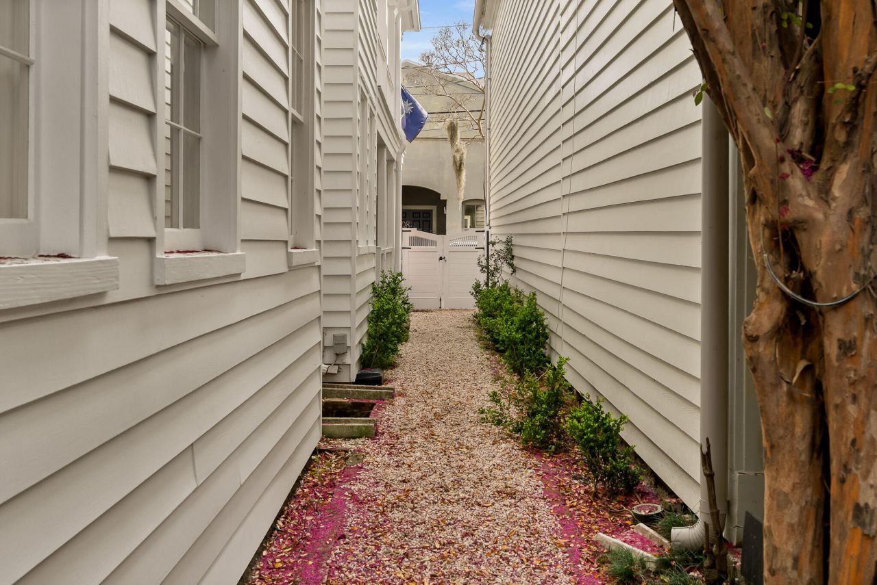 17 Anson Street Photo 55