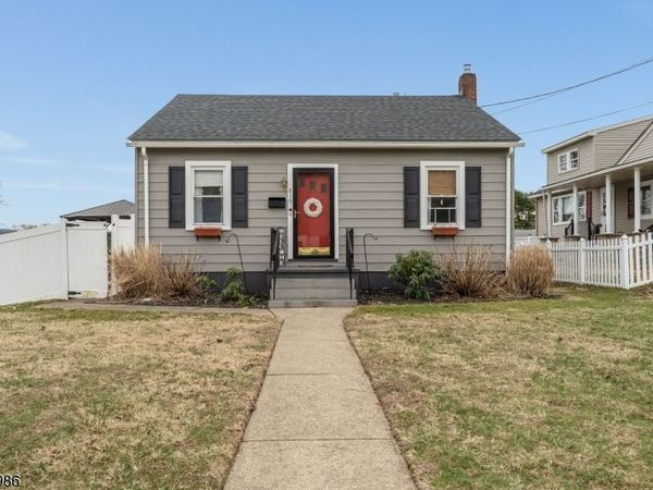 816 North Blvd, Alpha, NJ 08865