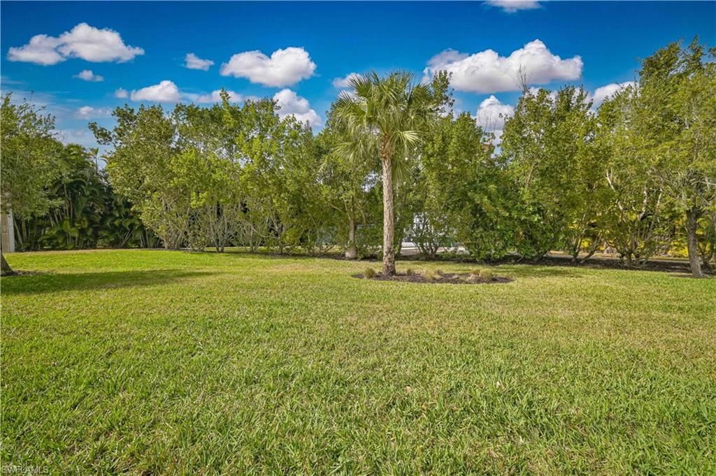 14589 Laguna Dr, Fort Myers, FL 33908 Photo