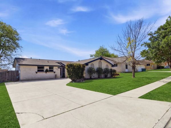 7522 Wishing Oaks, Live Oak, TX 78233