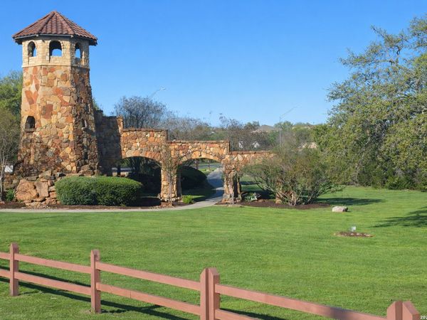 3423 IRONWOOD FALLS, San Antonio, TX 78261