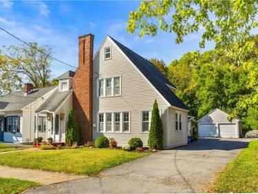 2812 Ogden Place, Utica, NY 13501