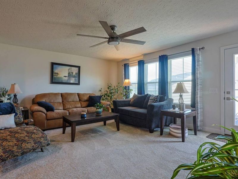 3275 Calistoga Lane, Hamilton, OH 45011 Photo 6