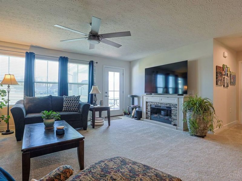 3275 Calistoga Lane, Hamilton, OH 45011 Photo 8