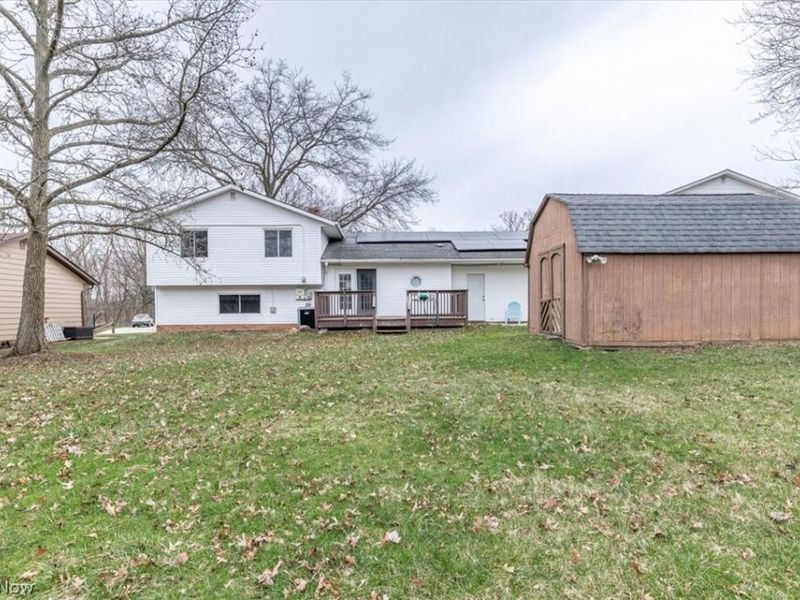 8201 Royalview Drive , Parma, OH 44129 Photo 27