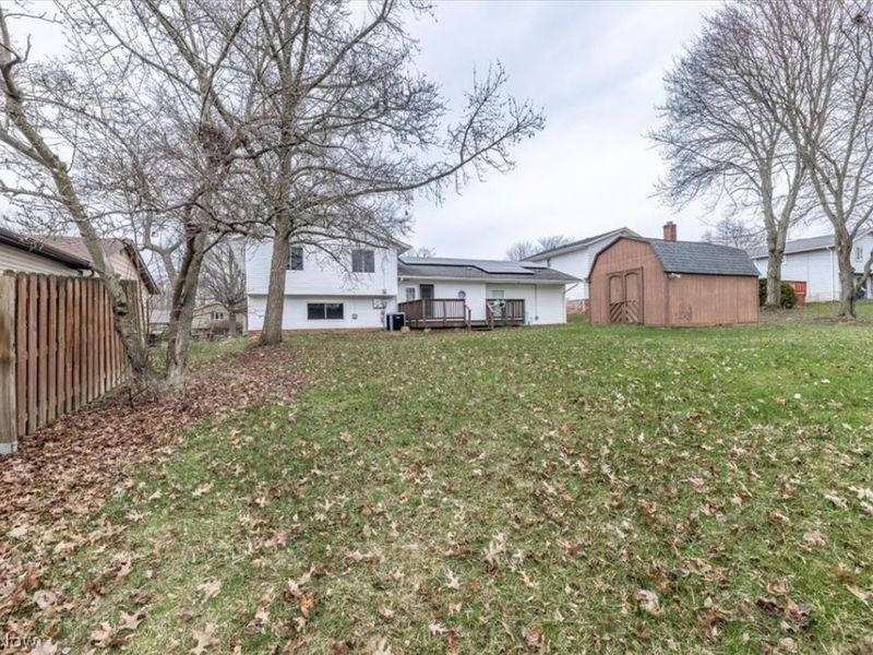 8201 Royalview Drive , Parma, OH 44129 Photo 28