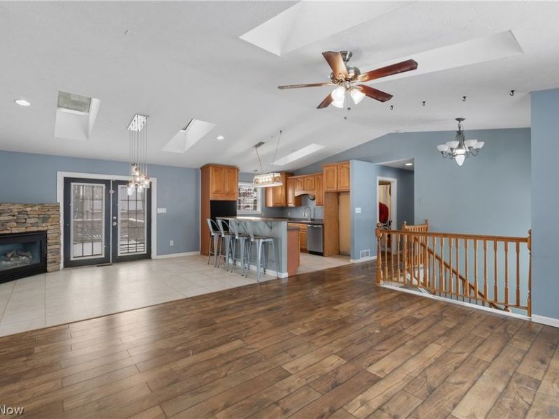 4885 Will Drive , New Franklin, OH 44319 Photo 8