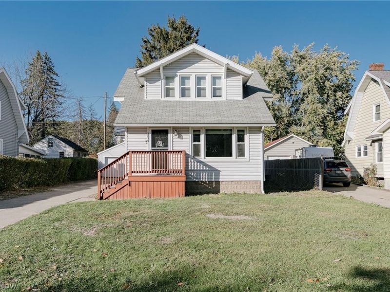 2679 N Bender Avenue , Akron, OH 44319 Photo 2