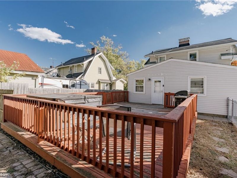 2679 N Bender Avenue , Akron, OH 44319 Photo 26