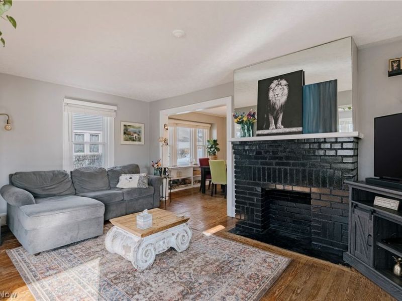 2679 N Bender Avenue , Akron, OH 44319 Photo 6