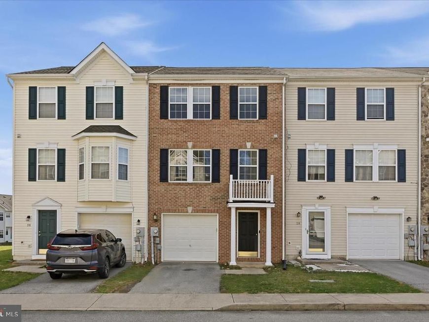 32 Bruce Drive, Charles Town, WV 25414 Main Photo