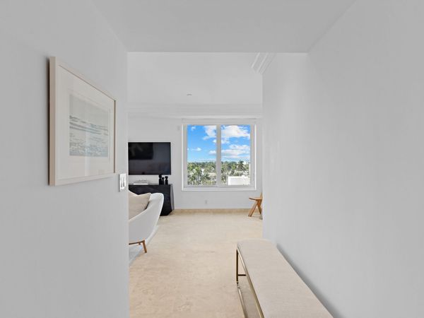 150 Bradley Place, Unit 615, Palm Beach, FL 33480